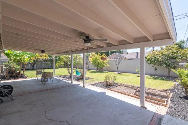 6072 Chinook Ave., Westminster, CA 92683