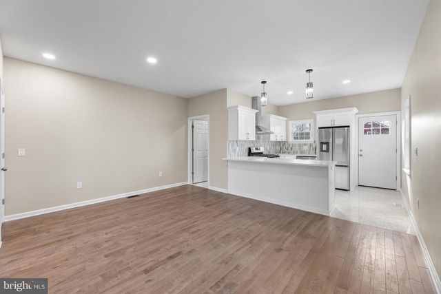 32 WEST ST, Bordentown, NJ 08505