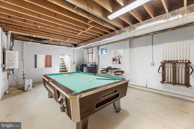 32 WEST ST, Bordentown, NJ 08505