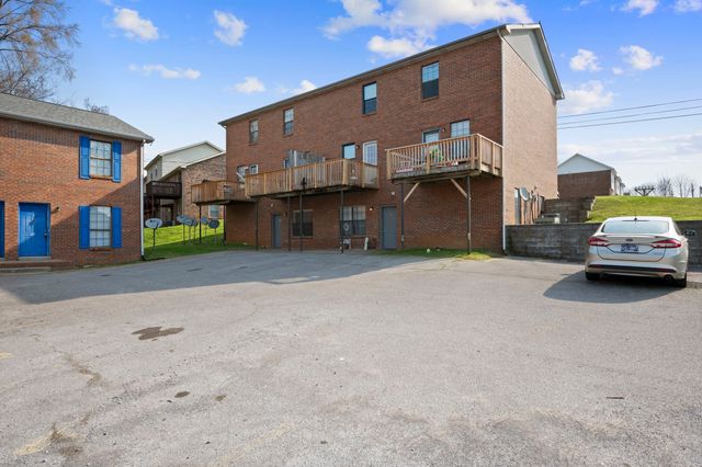 530 Hietts Ln Apt F, Clarksville, TN 37043