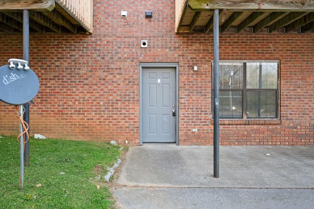 530 Hietts Ln Apt F, Clarksville, TN 37043