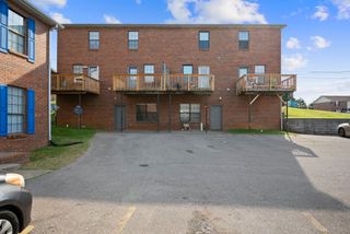 530 Hietts Ln Apt F, Clarksville, TN 37043