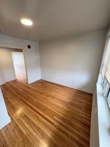 5010 W 18th Street 3, Cicero, IL 60804