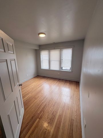 5010 W 18th Street 3, Cicero, IL 60804