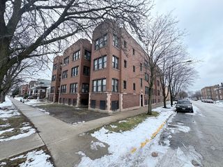 5010 W 18th Street 3, Cicero, IL 60804