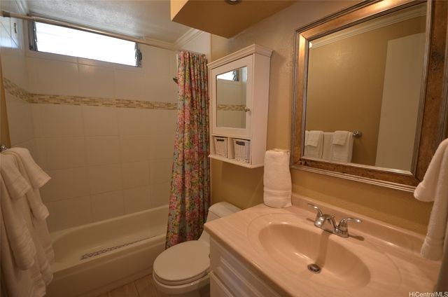 2463 Kuhio Avenue 1009, Honolulu, HI 96815