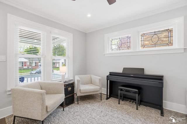 21532 S Military Street, Dearborn, MI 48124