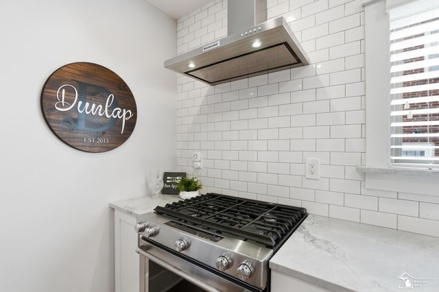 21532 S Military Street, Dearborn, MI 48124