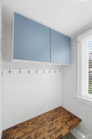 21532 S Military Street, Dearborn, MI 48124