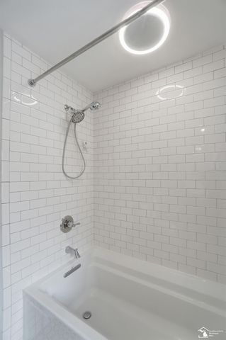 21532 S Military Street, Dearborn, MI 48124