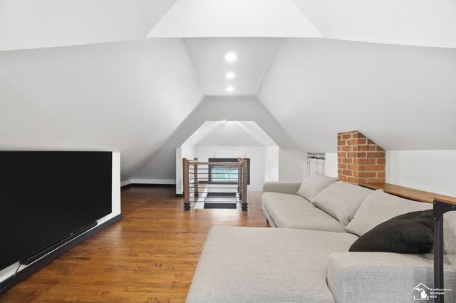 21532 S Military Street, Dearborn, MI 48124