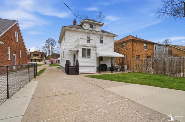 21532 S Military Street, Dearborn, MI 48124