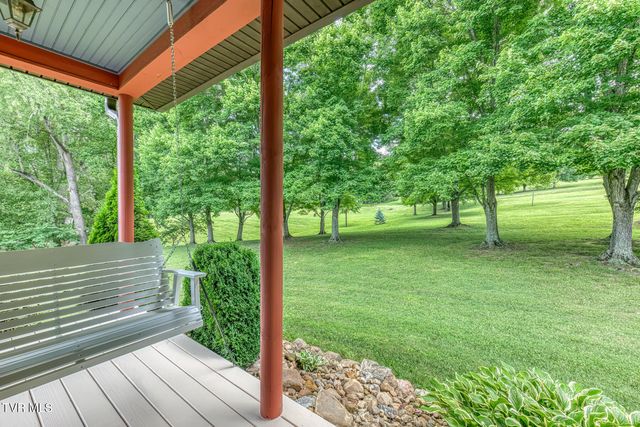 167 Country Acres Drive, Elizabethton, TN 37643