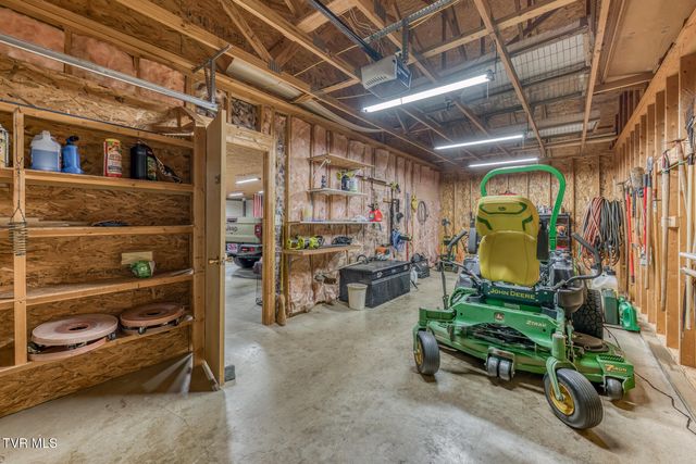167 Country Acres Drive, Elizabethton, TN 37643