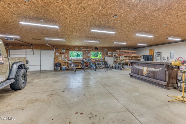 167 Country Acres Drive, Elizabethton, TN 37643