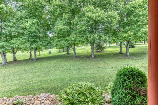 167 Country Acres Drive, Elizabethton, TN 37643