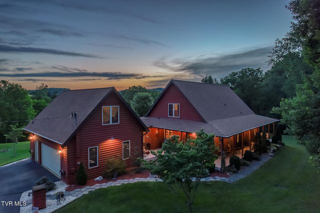 167 Country Acres Drive, Elizabethton, TN 37643