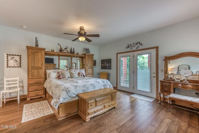 167 Country Acres Drive, Elizabethton, TN 37643