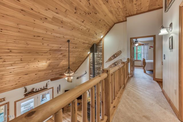 167 Country Acres Drive, Elizabethton, TN 37643