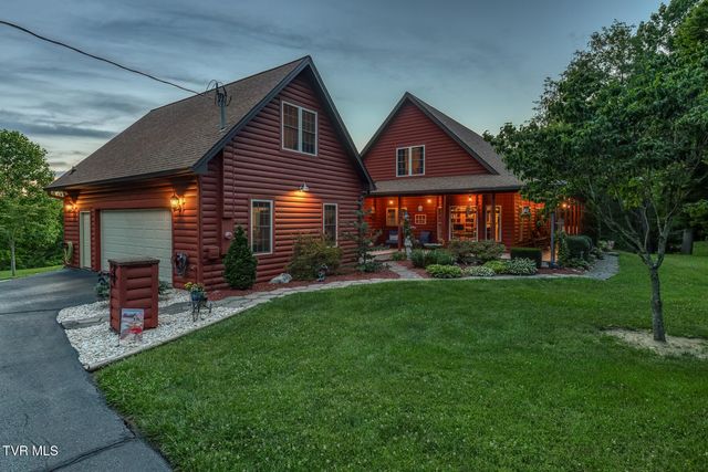 167 Country Acres Drive, Elizabethton, TN 37643