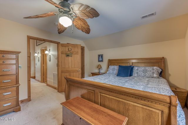 167 Country Acres Drive, Elizabethton, TN 37643