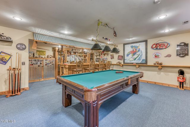 167 Country Acres Drive, Elizabethton, TN 37643