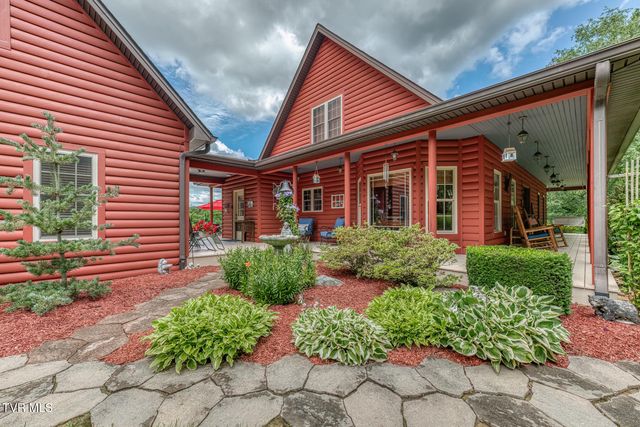167 Country Acres Drive, Elizabethton, TN 37643