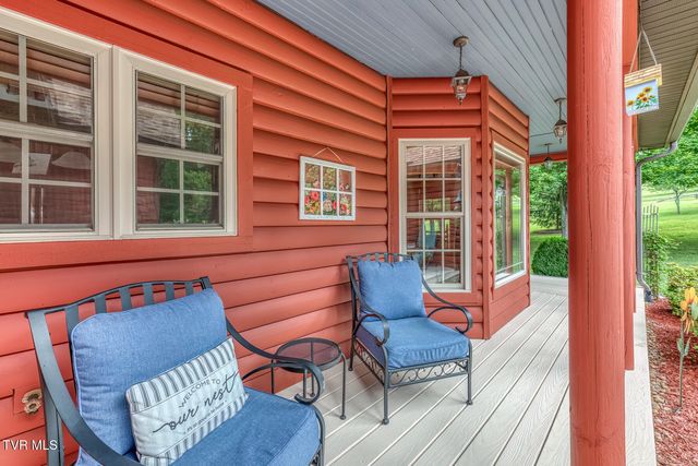 167 Country Acres Drive, Elizabethton, TN 37643
