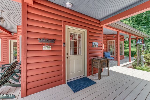 167 Country Acres Drive, Elizabethton, TN 37643