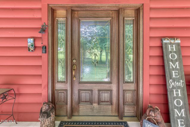 167 Country Acres Drive, Elizabethton, TN 37643