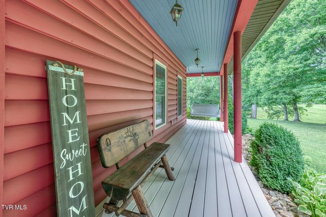 167 Country Acres Drive, Elizabethton, TN 37643