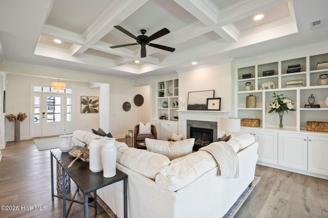 7326 Foxbriar Drive, Leland, NC 28451