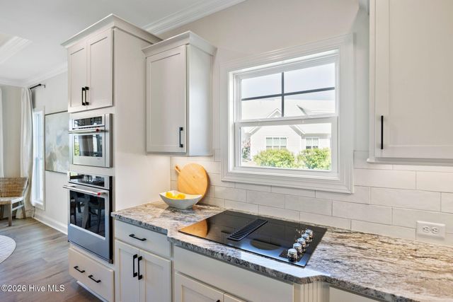7326 Foxbriar Drive, Leland, NC 28451