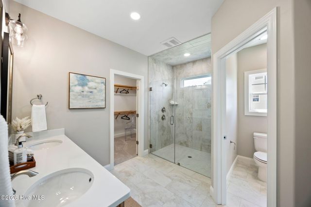 7326 Foxbriar Drive, Leland, NC 28451
