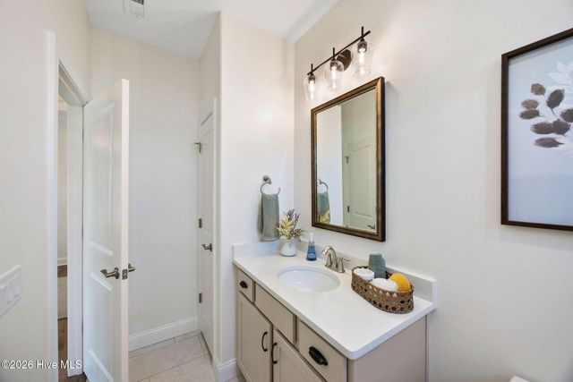 7326 Foxbriar Drive, Leland, NC 28451
