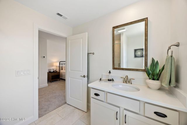 7326 Foxbriar Drive, Leland, NC 28451
