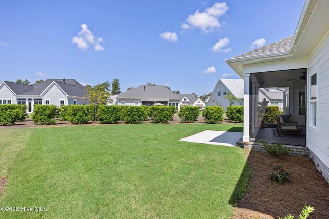 7326 Foxbriar Drive, Leland, NC 28451