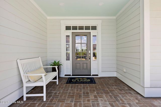 7326 Foxbriar Drive, Leland, NC 28451