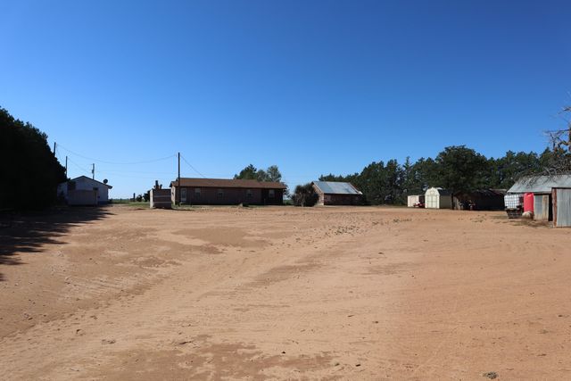 5993 Jaguar Road, Ropesville, TX 79358