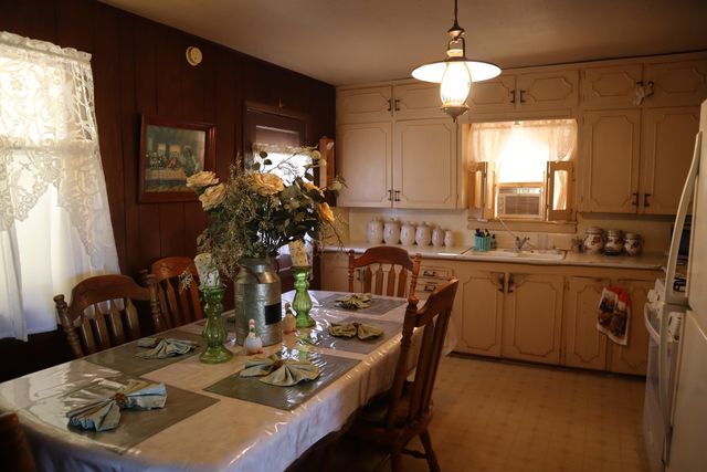 5993 Jaguar Road, Ropesville, TX 79358