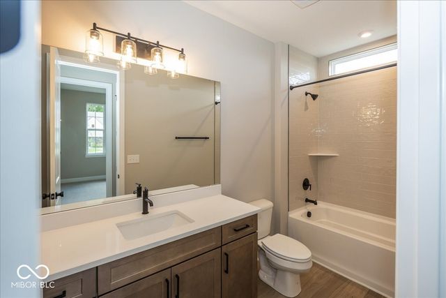 5573 Gaston Road, Avon, IN 46123