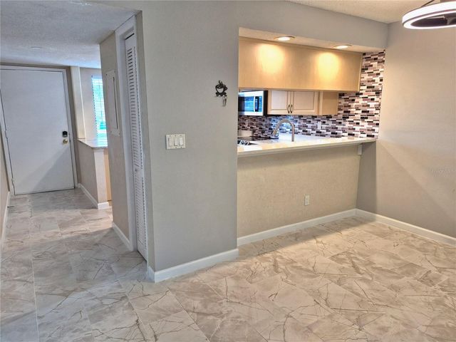 222 CARYL WAY, Oldsmar, FL 34677