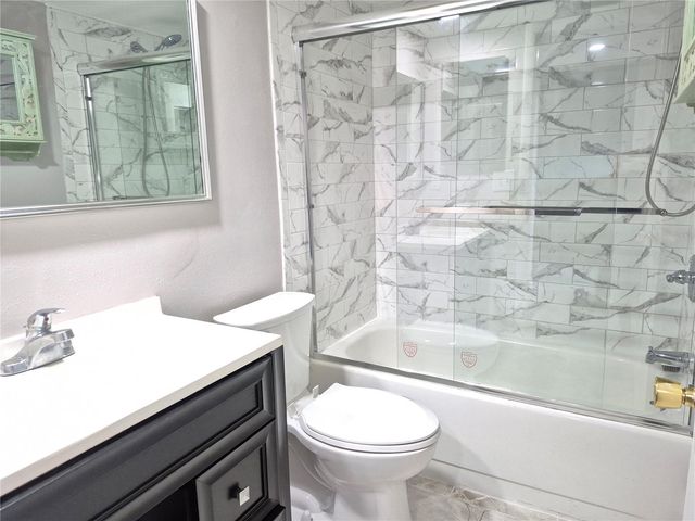 222 CARYL WAY, Oldsmar, FL 34677