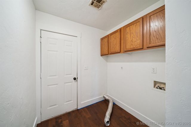 290 E 483 Road, Salina, OK 74365