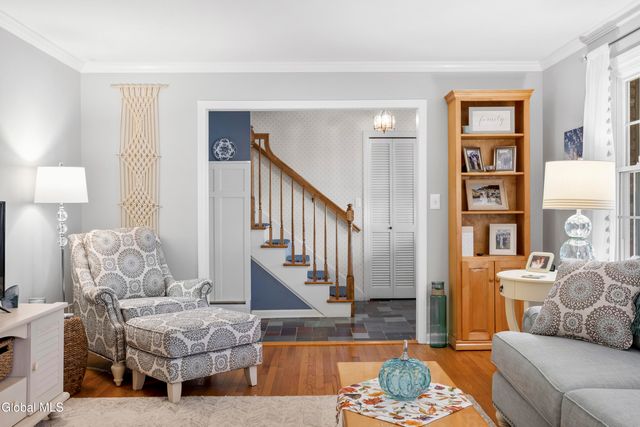 6 Hadel Road, Glenville, NY 12302