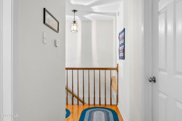 6 Hadel Road, Glenville, NY 12302