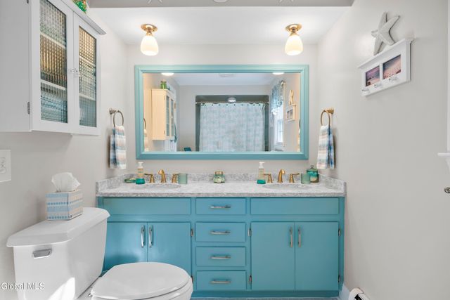 6 Hadel Road, Glenville, NY 12302