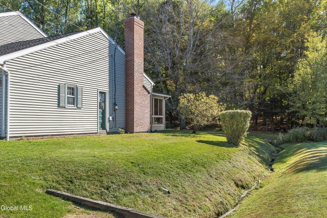 6 Hadel Road, Glenville, NY 12302