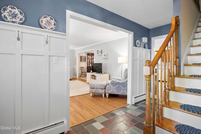 6 Hadel Road, Glenville, NY 12302