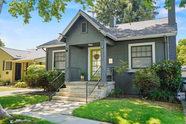 1956 4th Ave, Sacramento, CA 95818